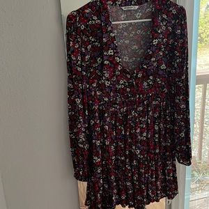 70's Style Collared Floral Button-Up Dress
